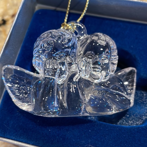 Beautiful Mikasa Double Angel Crystal Ornament in original box - Picture 6 of 6